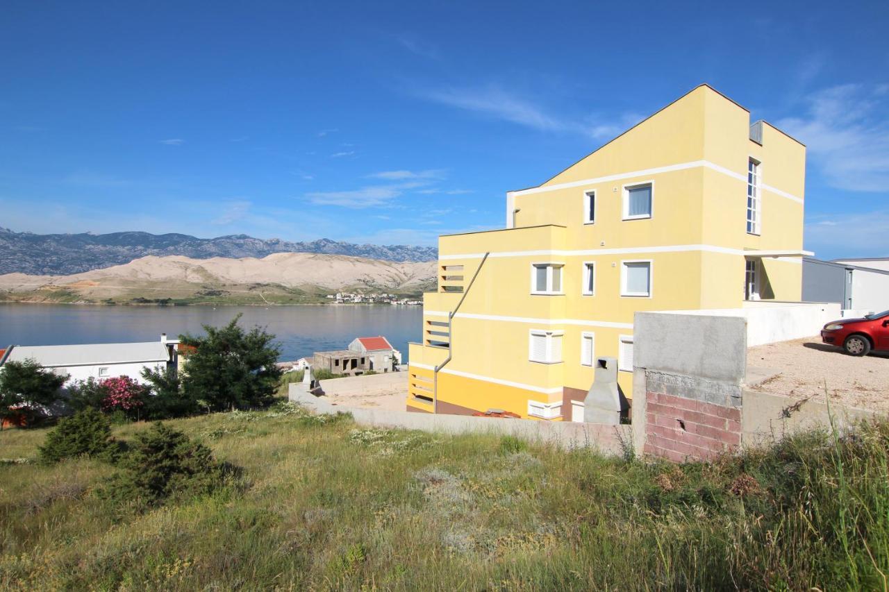 Apartments Ljubic Pag Town Exteriör bild